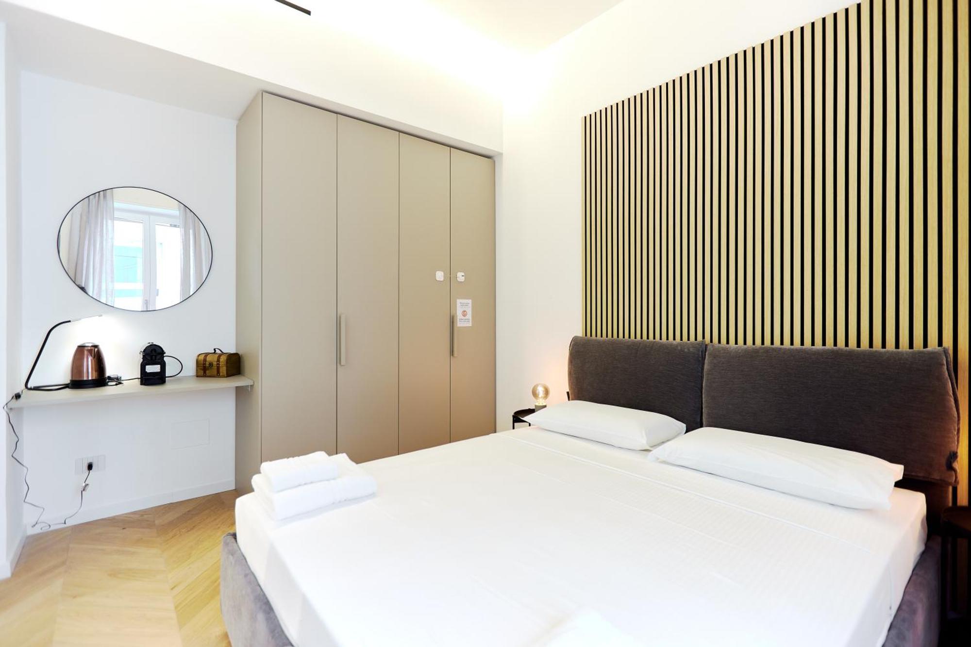 Duomo Imperial Suits - Modern And Comfortable 米兰 外观 照片